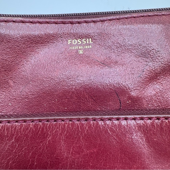 Fossil Dark Red Leather Crossbody Bag - Picture 3 of 7